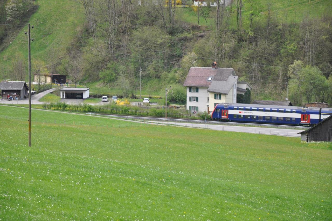 Ferienwohnungen Alter Raaben Rüti Exterior foto